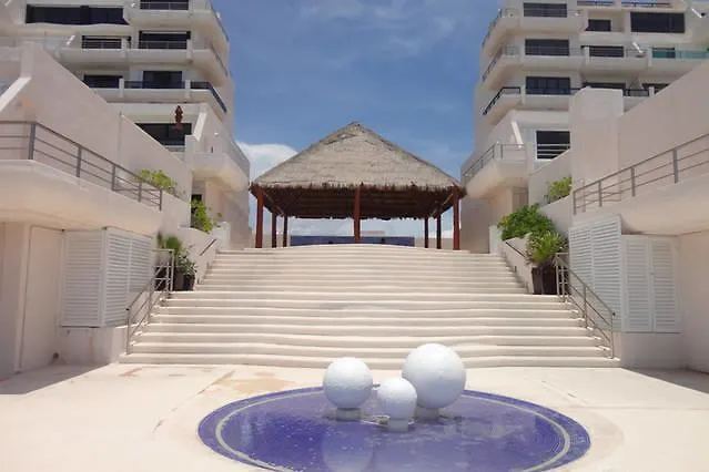 Suites Mantarraya Villas Marlin カンクン