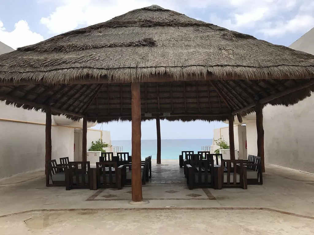 Suites Mantarraya Villas Marlin カンクン