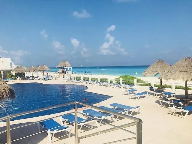 Suites Mantarraya Villas Marlin アパート カンクン